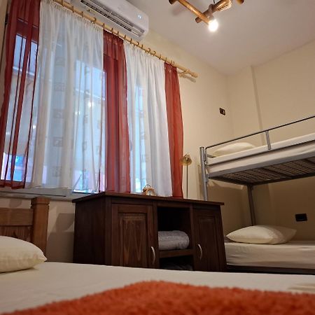 Hostel Nena Semi Tirana Esterno foto