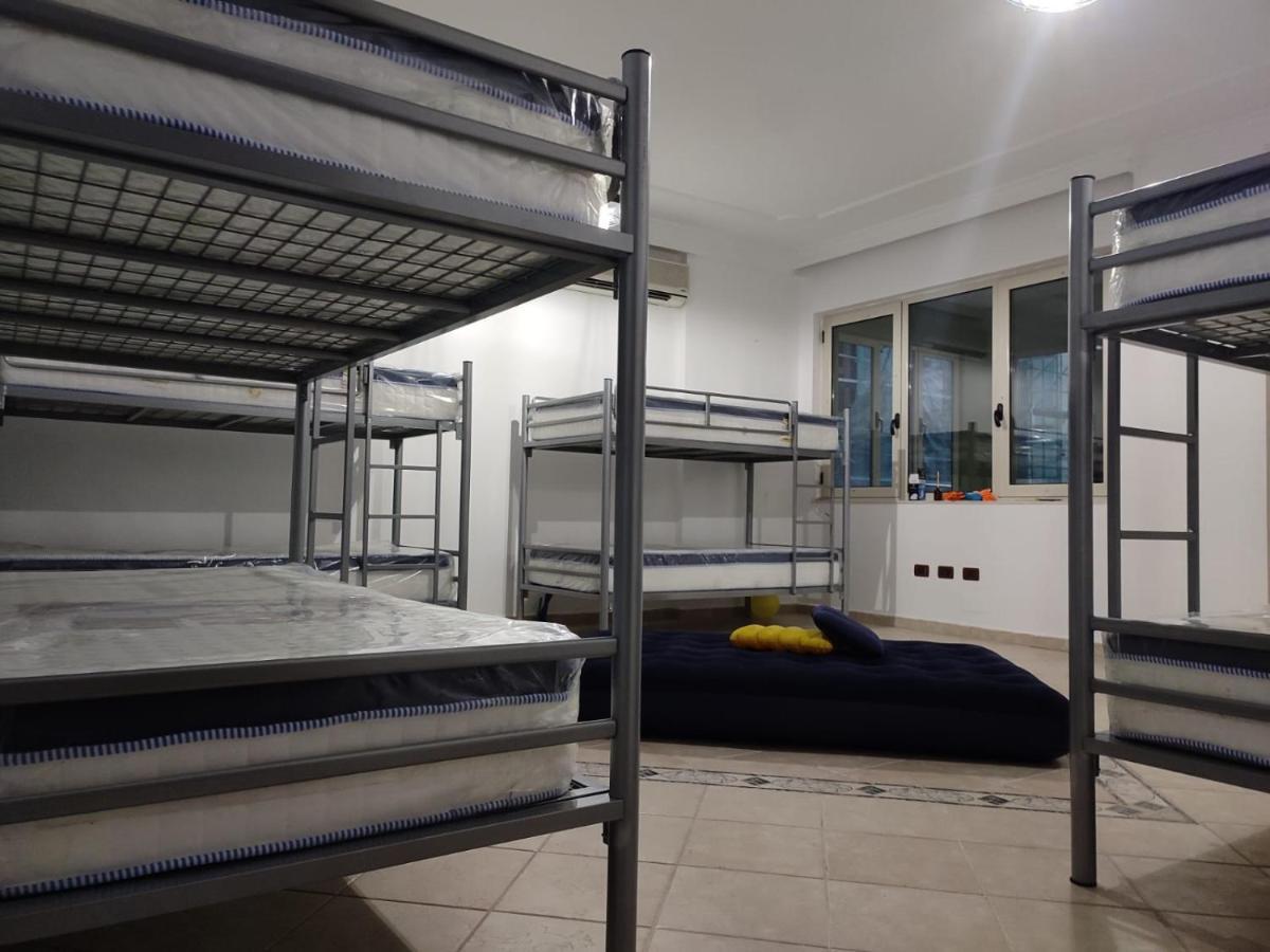Hostel Nena Semi Tirana Esterno foto